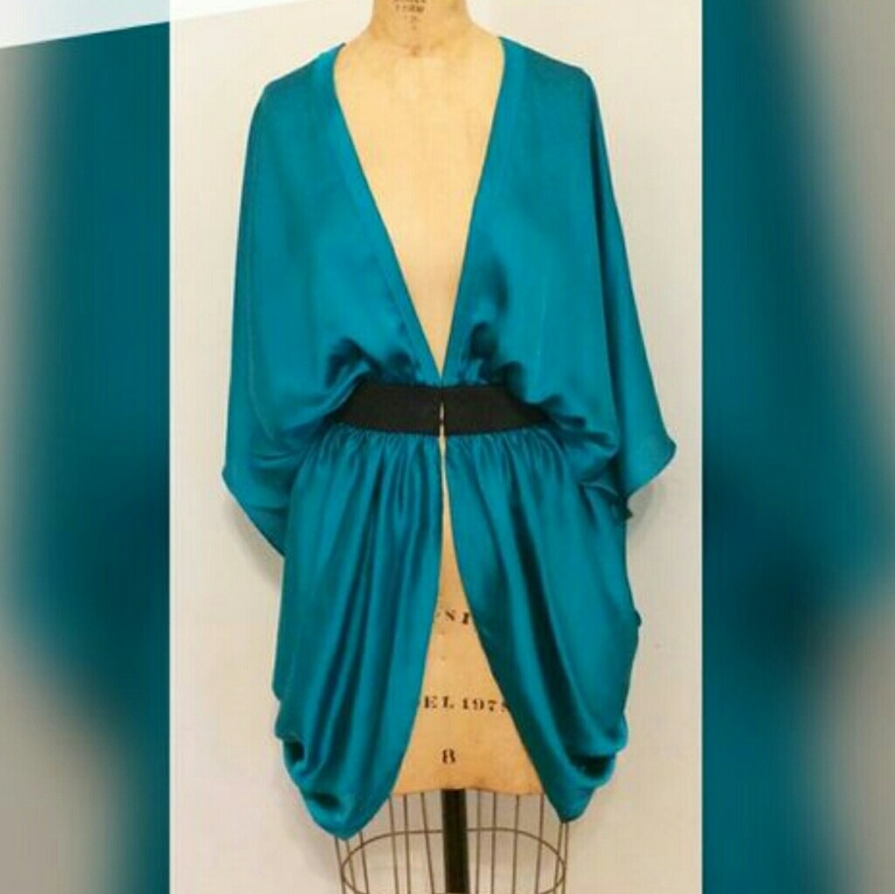 COPY - Bebe kimono